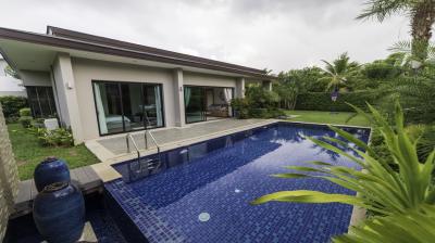 Lush Tropical 3 Bedrooms Pool Villa