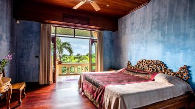 6 Bedrooms Gorgeous Thai Style Villa