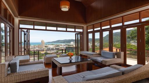 Huge Seven Bedrooms  Sea View Villa in Patong