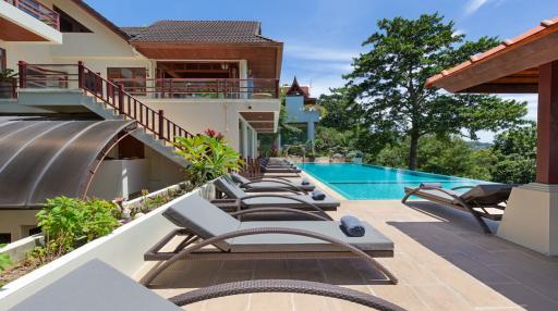 Huge Seven Bedrooms  Sea View Villa in Patong