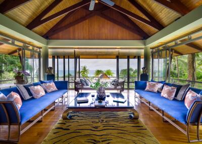 The Contemporary Thai Style with Sea View Villa