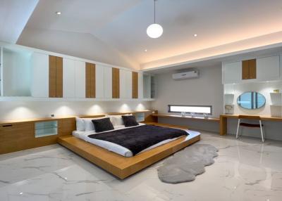 3 Bedrooms Minimal Modern Pool Villa