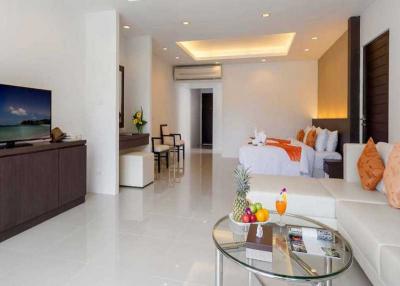 Tropical Modern Luxury Apartment