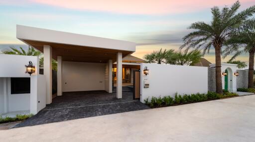 A Beautifully Designed Single-Storey Modern Luxury Villa