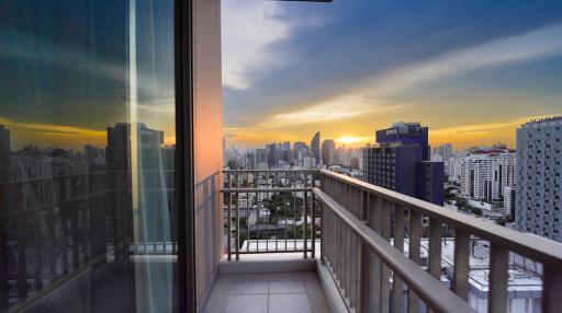 Convenience Lifestyle Condominium in the Heart of Thonglor