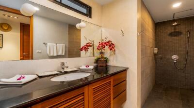 2 Bedrooms Apartment with Private Pool