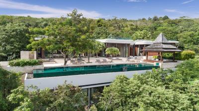 A Lush Hillside Luxury Private Pool Villas