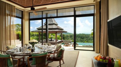 A Lush Hillside Luxury Private Pool Villas