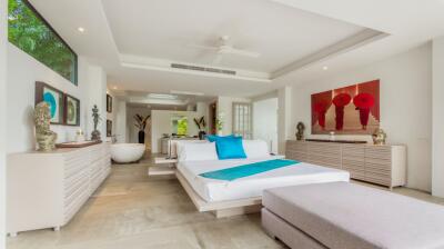 4 Bedroom Contemporary Villas in Cherngtalay