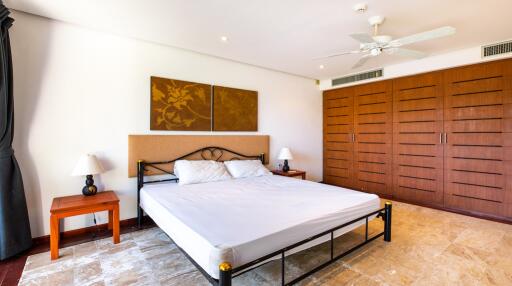 Luxury four-bedroom villa in Rawai