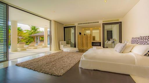 Luxury ocean access 5 bedrooms villa