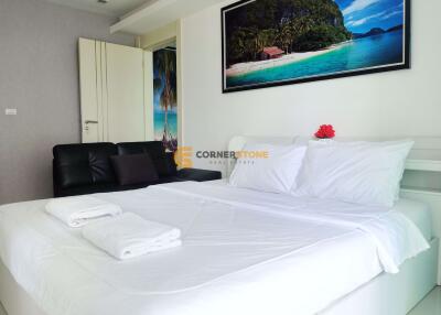 คอนโดนี้ มีห้องนอน 2 ห้องนอน  อยู่ในโครงการ คอนโดมิเนียมชื่อ Cosy Beach View 