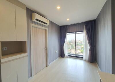 1 Bedrooms 1 Bathroom Size:  24.67 s.qm Sale Price: 4,200,000 MTB Knightsbridge Prime Sathorn