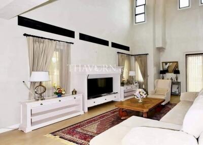 บ้าน ขาย 3 ห้องนอน 267 ตร.ม. ที่ดิน 440 m² , Pattaya