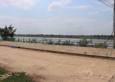 2 Rai, 3 Ngaan+ Mekong Frontage Land for Sale in Nong Khai, Thailand