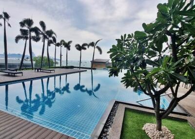 Sea View for Rent at Northshore Condo