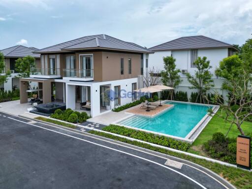 236 ตรม., 4 ห้องนอน, 4 ห้องน้ำ บ้าน ราคา ฿ 10,470,000