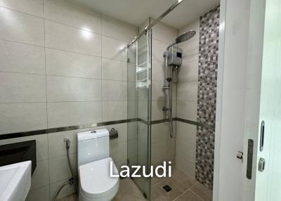 2 Bed 2 Bath 55 SQ.M Siam Oriental Plaza