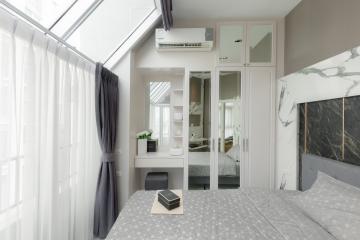 For RENT : Belle Grand Rama 9 / 2 Bedroom / 2 Bathrooms / 127 sqm / 90000 THB [10828243]