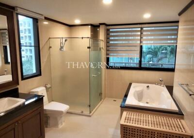 ขาย คอนโด 2 ห้องนอน 155 ตร.ม. ใน  Prima Suites Condominium, Pattaya