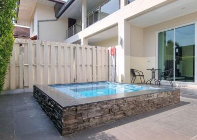 2 Storey House for Rent in Huay Yai