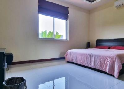 2 Storey House for Rent in Huay Yai