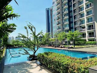 HOT RENTAL: Spacious & stylish 1 bedroom condo  Siri @ Sukhumvit  BTS Thong Lor