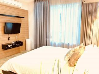 HOT RENTAL: Spacious & stylish 1 bedroom condo  Siri @ Sukhumvit  BTS Thong Lor