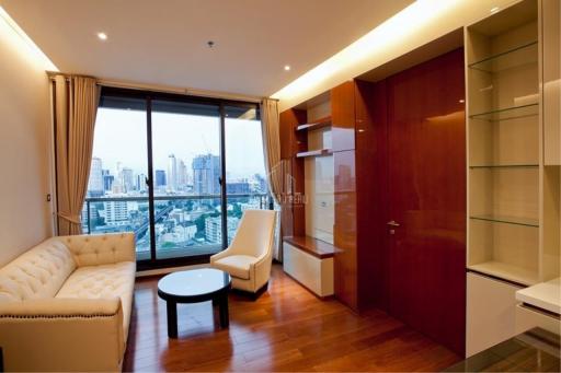 For Rent/Sale 2 Bed 2 Bath Condo The Address Sukhumvit 28 Only 300m from BTS Phrom Phong