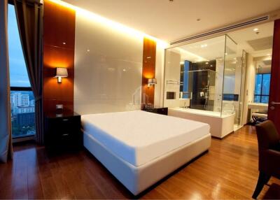 For Rent/Sale 2 Bed 2 Bath Condo The Address Sukhumvit 28 Only 300m from BTS Phrom Phong