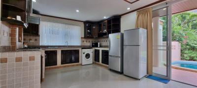 2 Storey 4 Beds House for Rent Pattaya