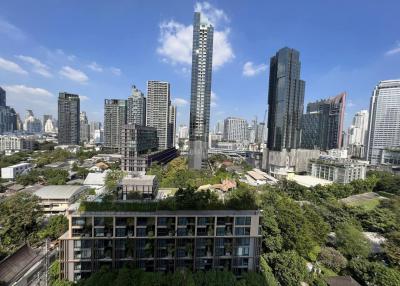 For Sale Studio Apartment Rhythm Sukhumvit 36 - 38 Only 5 minutes to BTS Thong Lor (sold with tenant)