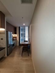 For Rent 1 Bedroom Condo Noble Ploenchit Connected to BTS Phloen Chit