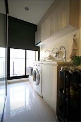 For Rent 1 Bedroom Condo Life Asoke 1 Stop from MRT Makkasan