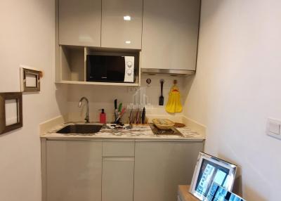 For Sale 1 Bedroom Duplex Ideo Mobi Sukhumvit 81 Less than 100m from BTS Onnut