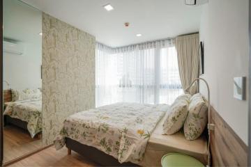 For Rent 2 Bed 2 Bath Condo Taka Haus with Shuttle Service to BTS Ekamai