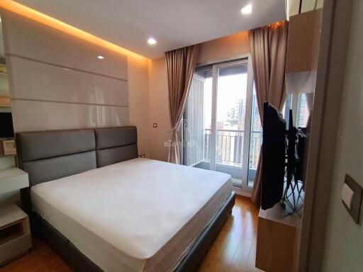 Luxury 1 bed unit with closed kitchen @ The Address Asoke