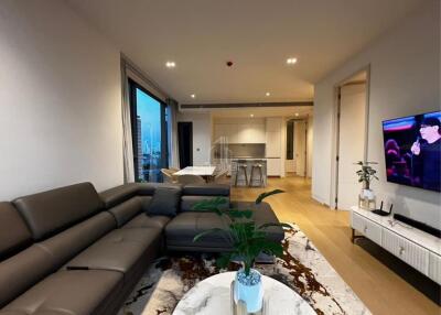 For Rent Luxury Pet Friendly 2 Bedroom Condo The Strand 100m from BTS Thonglor