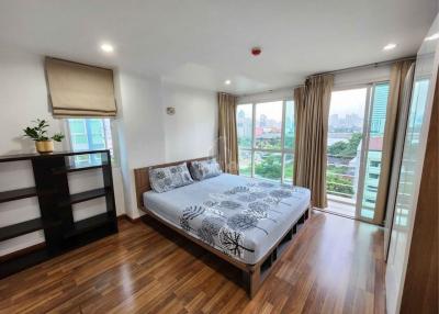 For Rent 2 Bedroom Condo PG Rama 9 Close to Central Plaza