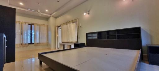 Big Garden House in Huay Yai for Rent