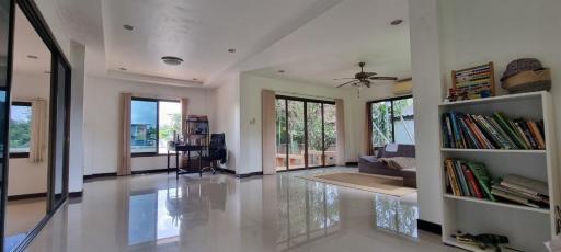 Big Garden House in Huay Yai for Rent