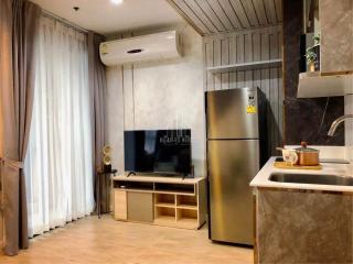 Fresh for rent! 1 bedroom duplex on top 2 floors - Ideo Mobi Rama 9