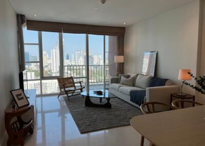 For Rent Pet Friendly 2 Bedroom 96 SQM Condo Fullerton Sukhumvit Ekamai