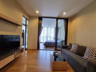 For rent 1 bed at Hasu Haus