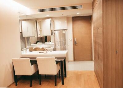 For Rent 1 Bedroom Condo The Address Sathorn 400m from BTS Surasak & Chong Nonsi