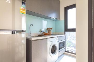 For Rent 1 Bedroom Condo Rhythm Sukhumvit 36 - 38 Only 5 minutes to BTS Thong Lor