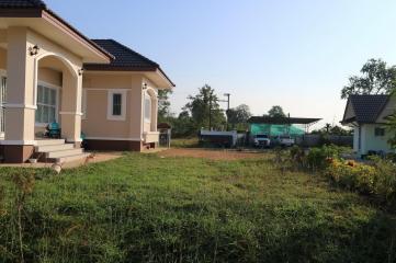 Home and 3 Bungalows For Sale, Phon Phisai, Nong Khai, Thailand