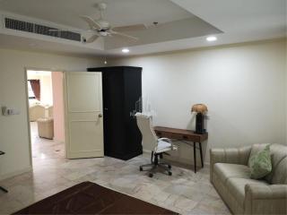 For Rent 2 Bed, 3 Bath Pet Friendly Condo Kiarti Thanee City Mansion Asoke