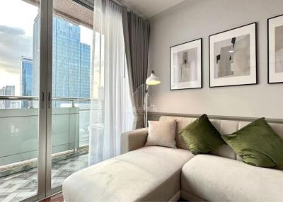 For Rent Spacious 77sqm 1 Bed Condo Silom Grand Terrace