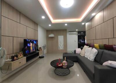 Lovely Single House for Rent in Pattaya